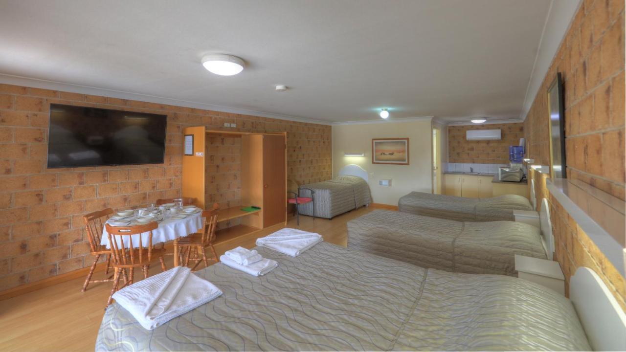 Golfers Inn เทนเทอร์ฟิลด์ ภายนอก รูปภาพ